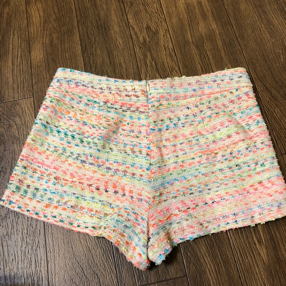 Multicolor High Waisted Shorts - Picture 2 of 3